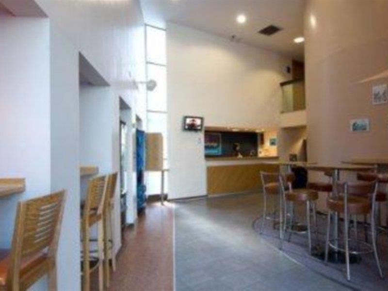 Travelodge Liverpool Central Exterior foto